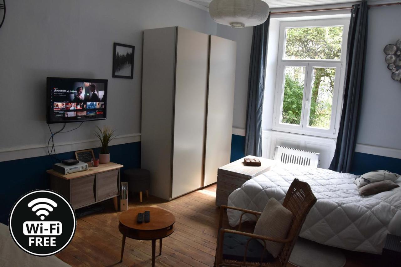 Charmant Studio Au Calme A 5 Min Du Centre Ville Saint-Claude Exteriér fotografie